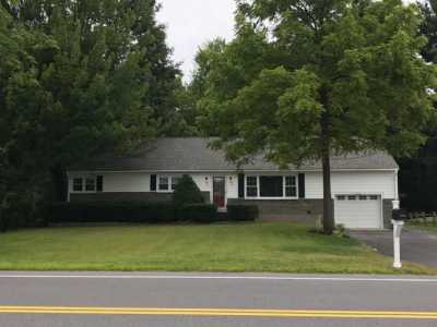 Home For Sale in Burnt Hills, New York