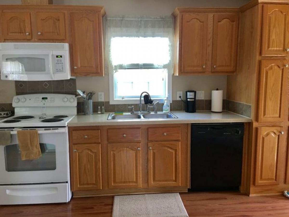 Picture of Mobile Home For Sale in Schenectady, New York, United States