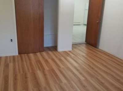 Home For Rent in Astoria, New York