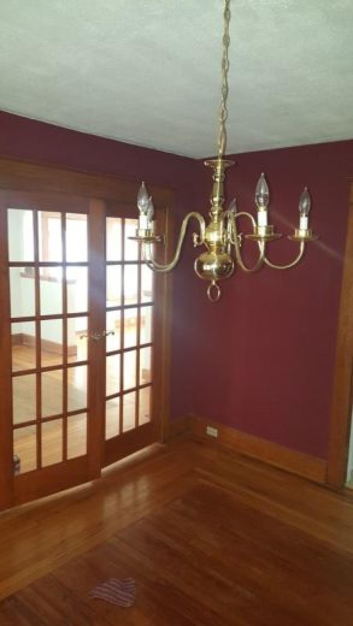 Picture of Home For Sale in Endicott, New York, United States