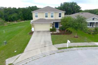Home For Sale in Lakeland, Florida