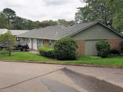 Home For Sale in Ridge, New York