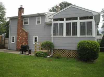 Home For Sale in Colonia, New Jersey