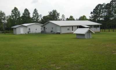 Home For Sale in Chipley, Florida