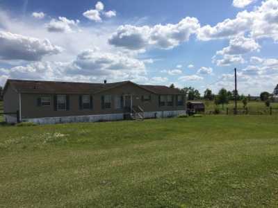 Home For Sale in Fort White, Florida