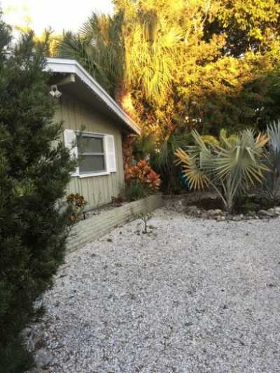 Home For Sale in Siesta Key, Florida