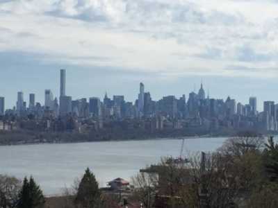 Condo For Sale in Cliffside Park, New Jersey