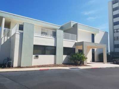 Condo For Sale in Dunedin, Florida