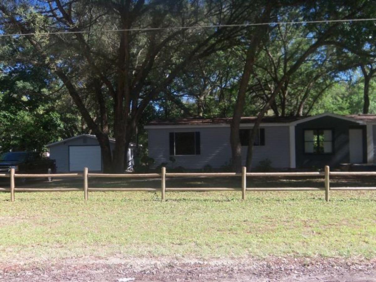 Picture of Mobile Home For Sale in Silver Springs, Florida, United States