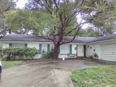 Home For Sale in Brandon, Florida