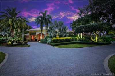Home For Sale in Weston, Florida