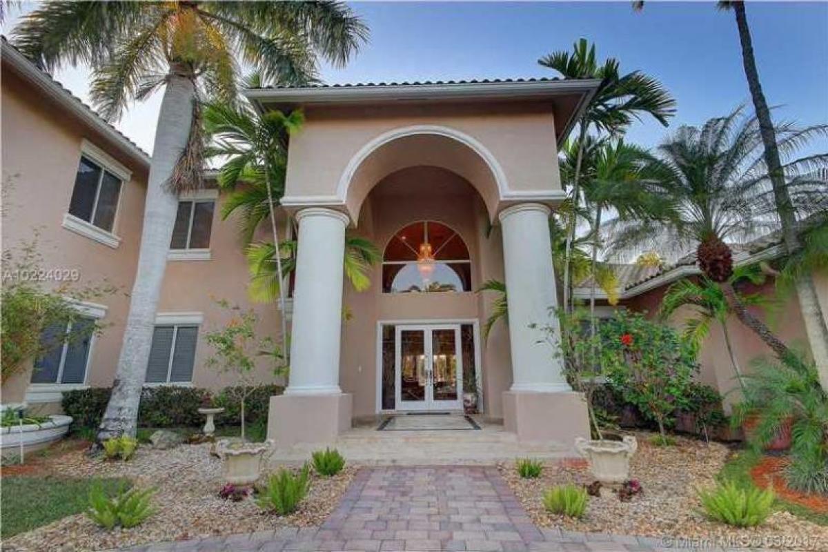 Picture of Condo For Sale in Weston, Florida, United States