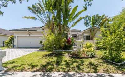 Home For Sale in Hollywood, Florida