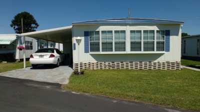 Mobile Home For Sale in Lakeland, Florida