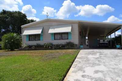 Mobile Home For Sale in Lakeland, Florida