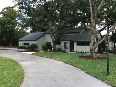 Home For Sale in Maitland, Florida