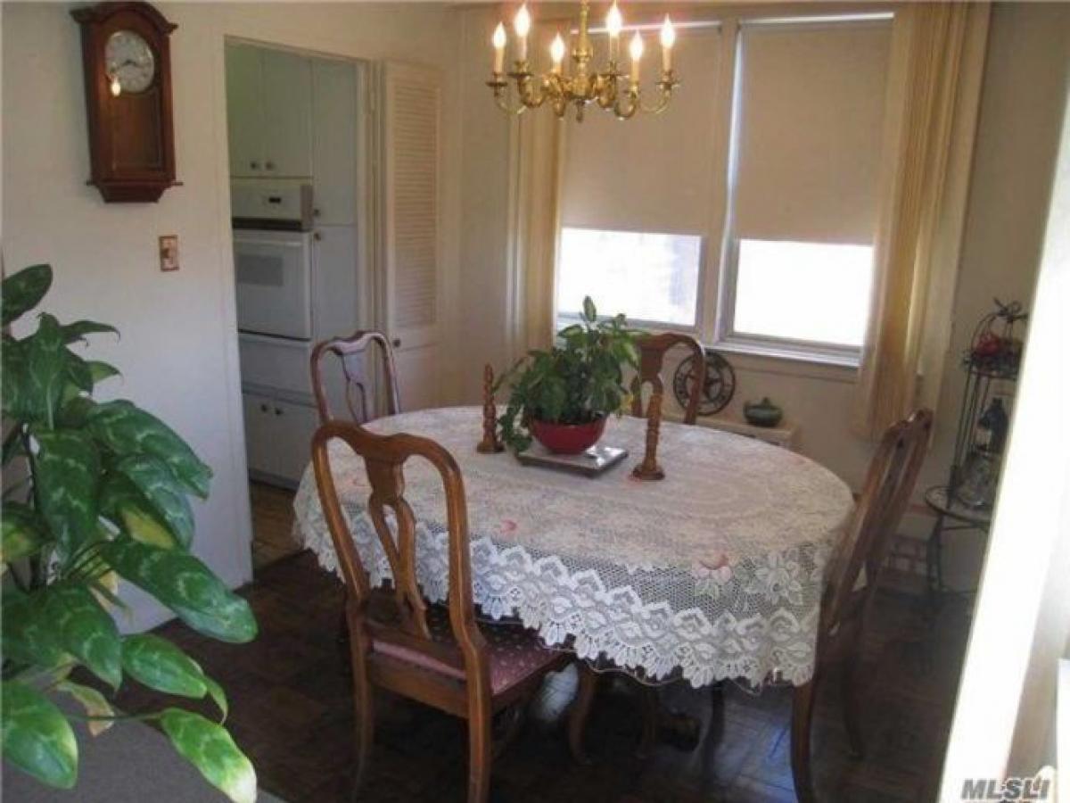 Picture of Apartment For Sale in Elmhurst, New York, United States