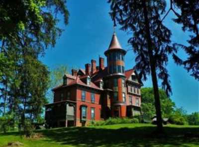 Home For Rent in Germantown, New York