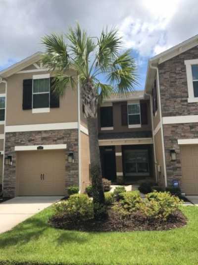 Townhome For Sale in Tampa, Florida