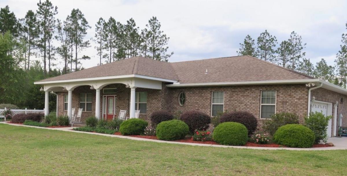 Picture of Home For Sale in Wellborn, Florida, United States