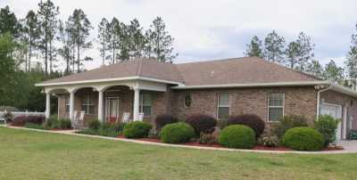Home For Sale in Wellborn, Florida