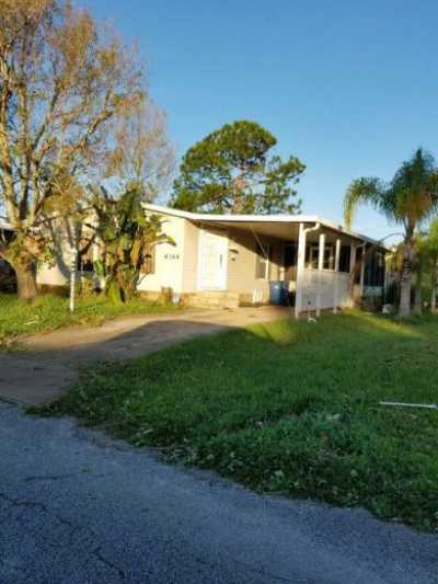 Mobile Home For Sale in Edgewater, Florida