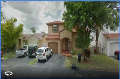 Home For Sale in Sunrise, Florida