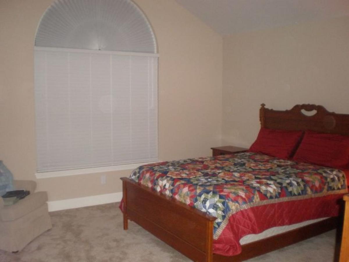 Picture of Home For Sale in Canandaigua, New York, United States