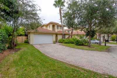 Home For Sale in Palmetto Bay, Florida