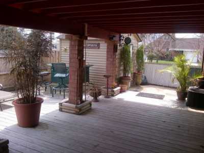 Home For Sale in Malverne, New York