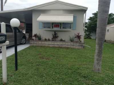 Mobile Home For Sale in Bradenton, Florida