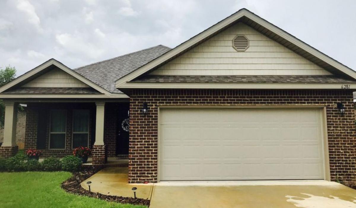 Picture of Home For Sale in Pace, Florida, United States