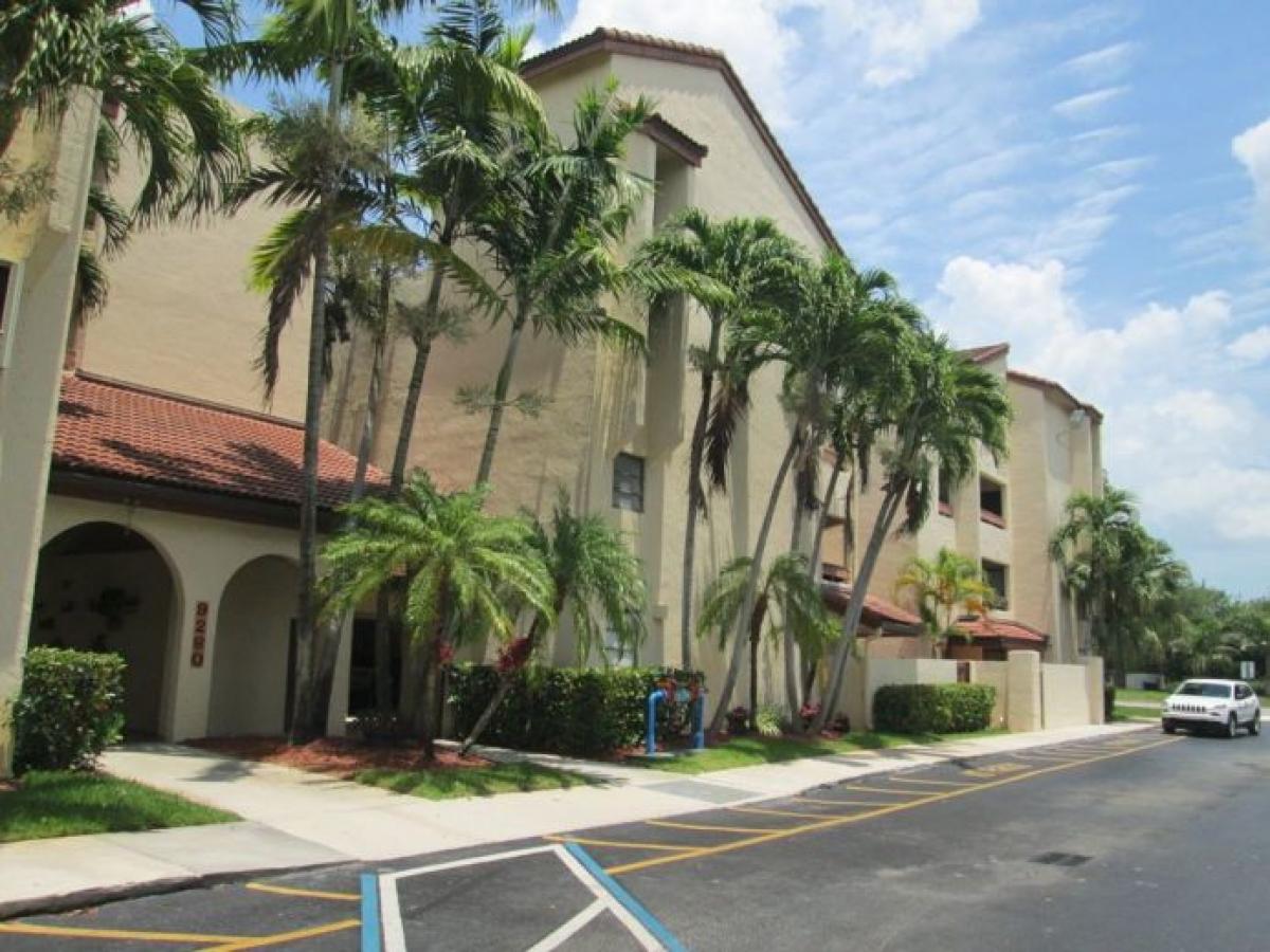 Picture of Condo For Sale in Miami, Florida, United States