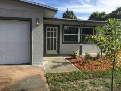 Home For Sale in Merritt Island, Florida