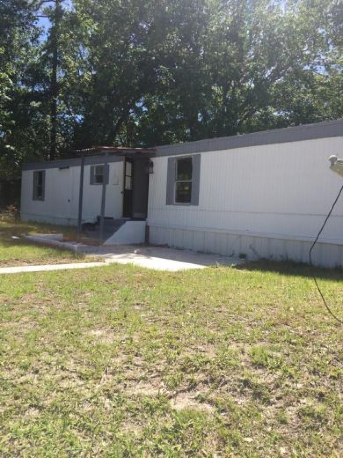 Picture of Mobile Home For Sale in Jacksonville, Florida, United States