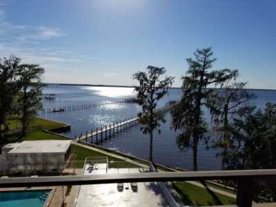 Condo For Sale in Jacksonville, Florida