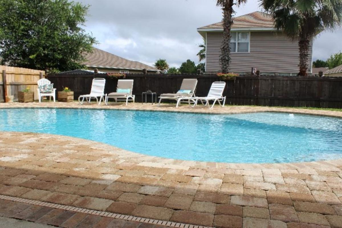 Picture of Home For Sale in Navarre, Florida, United States