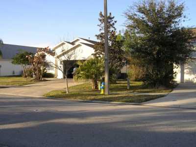 Home For Sale in Zephyrhills, Florida