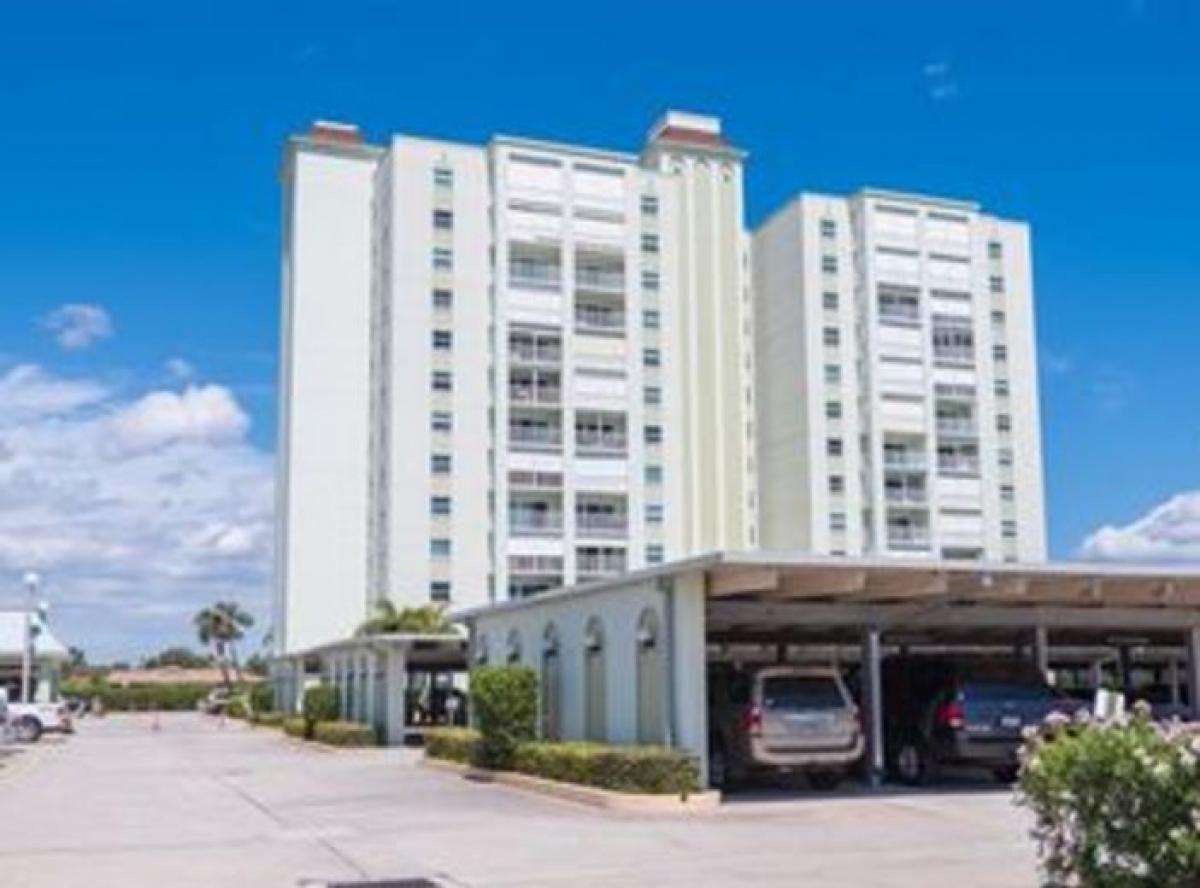 Picture of Condo For Sale in Saint Pete Beach, Florida, United States