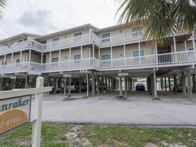 Condo For Sale in Indian Rocks Beach, Florida