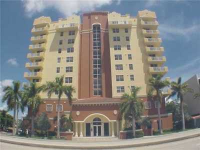 Condo For Rent in Hialeah, Florida