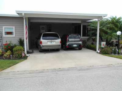 Mobile Home For Sale in Bradenton, Florida