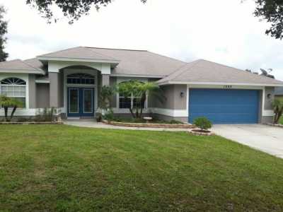 Home For Sale in Englewood, Florida