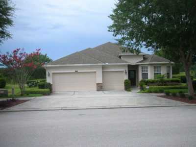 Home For Sale in Mount Dora, Florida