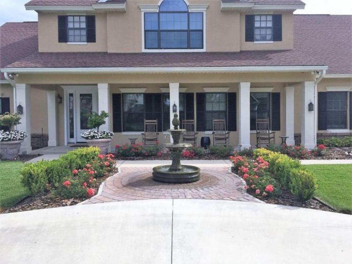 Picture of Home For Sale in Eustis, Florida, United States