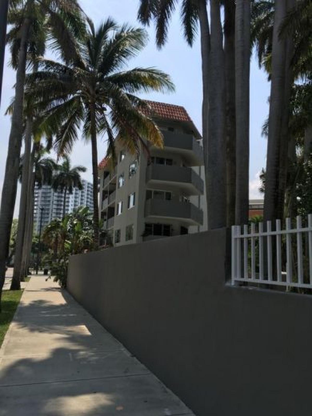 Picture of Condo For Sale in Miami, Florida, United States