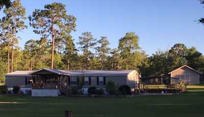 Home For Sale in Melrose, Florida