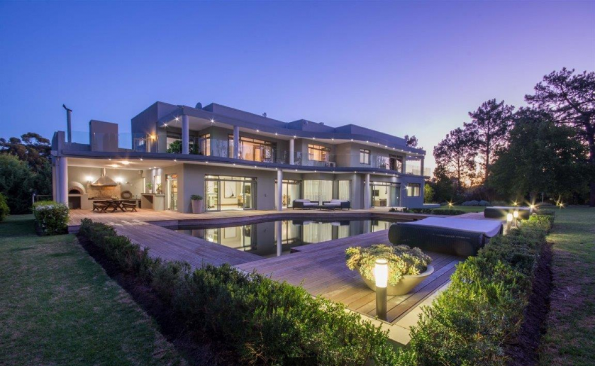 Parel Vallei, Somerset West, Cape Town, Western Cape, South Africa