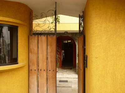 Home For Sale in Quito, Ecuador