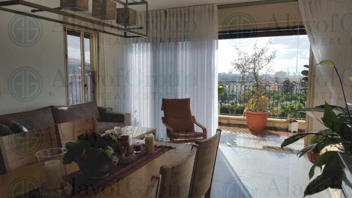 Picture of Apartment For Sale in Tel Aviv, Tel Aviv District, Israel